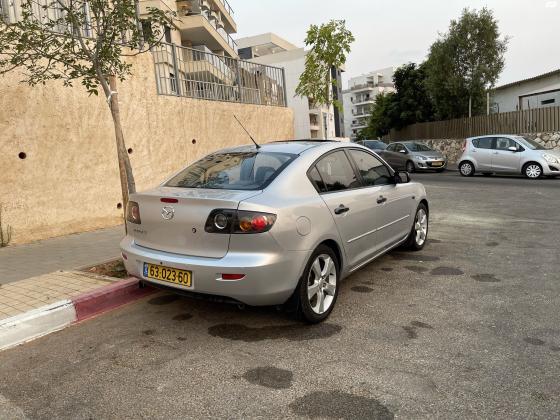 מאזדה 3 (2006)