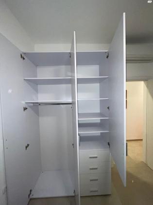 ארון דורון חדש במצב מצויין