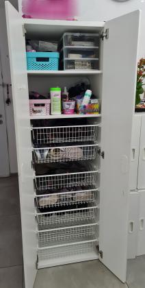 2 ארונות של איקאה, במצב