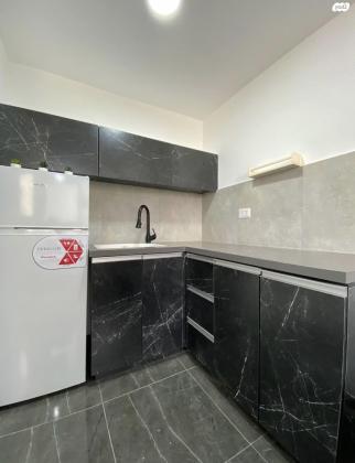 בן עמי 15 (גבעת הרקפות)