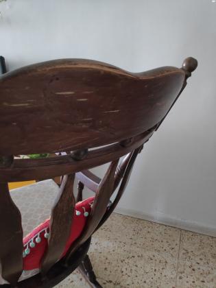 כיסא נדנדה וינטג' במצב טוב