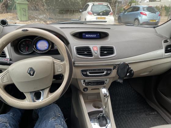 רנו פלואנס (2014)