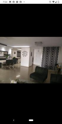 משה ובר 8 (אפרידר)