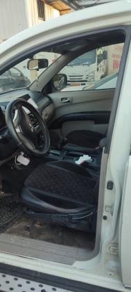 מיצובישי L200 האנטר 4X4 (2011)