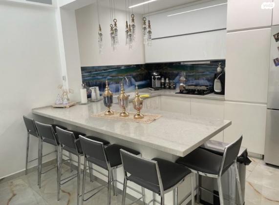 יהודה הימית 10 (מרכז יפו מערבית לשדרות ירושלים)