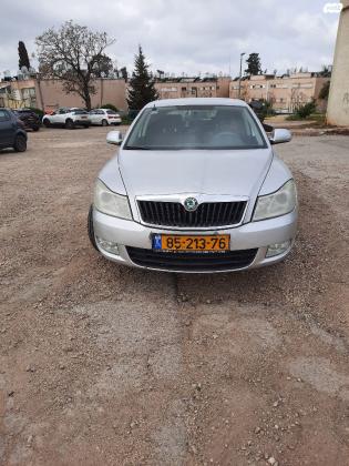 סקודה אוקטביה (2012)