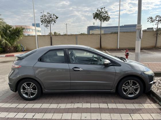 הונדה סיוויק האצ'בק החדשה (2010)