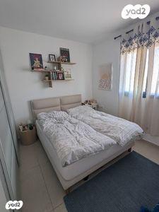 עלומים 12 (אזור הבילויים)