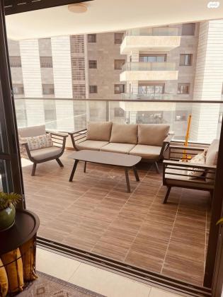 אברהם מחרז 16 (שכונה ב)