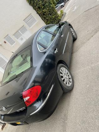 ביואיק לה קרוס (2009)