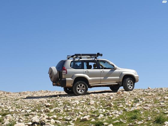 טויוטה לנד קרוזר ארוך (2005)