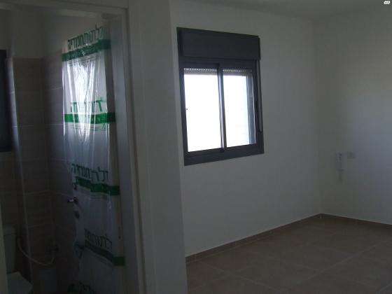 אחוזת אתרוג 2