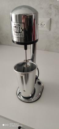 למכירה מכונת מילקשייק ביתית