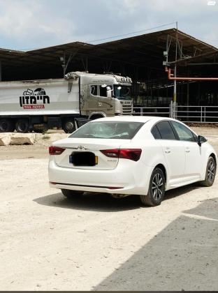 טויוטה אוונסיס (2018)