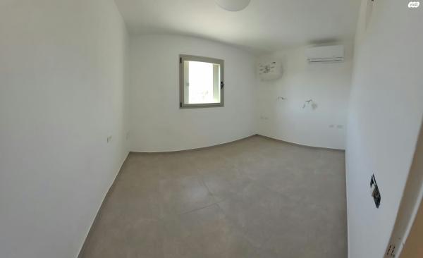 נפתלי 23 (בקעה)