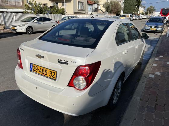 שברולט סוניק (2014)