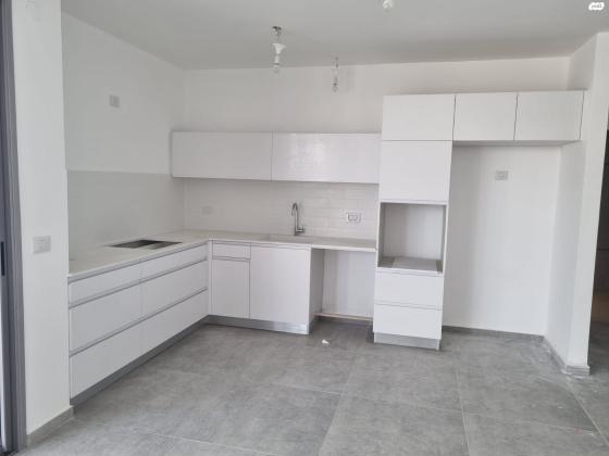 מוריה 13 (יד לבנים)