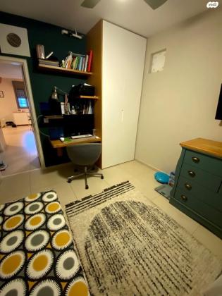 אסירי ציון 24 (נווה גן)