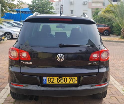 פולקסווגן טיגואן (2010)
