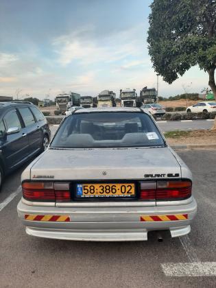 מיצובישי גאלאנט (1993)