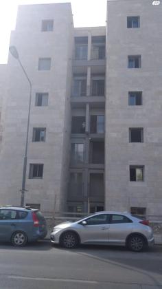 אלעזר המודעי 13 (קטמון הישנה)