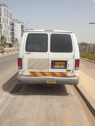 פורד אקונוליין ארוך (2002)