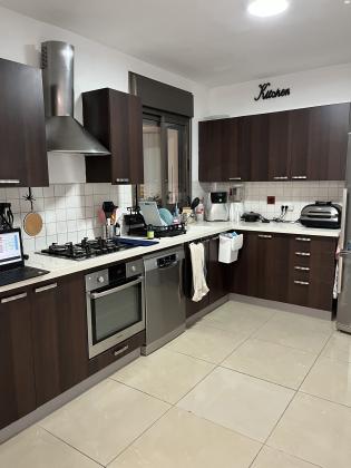 יעל רום 13 (אם המושבות)