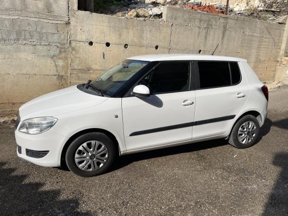 סקודה פאביה (2012)