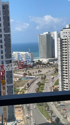 אריק איינשטיין 1 (מתחם קוממיות)