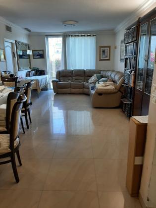 הרב מאיר חדש 10 (רמת שלמה)