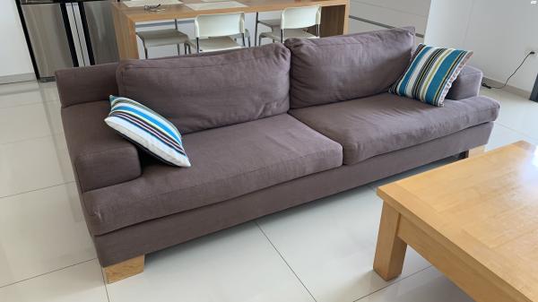 שולחן סלון מעץ מלא,מידות 100*100