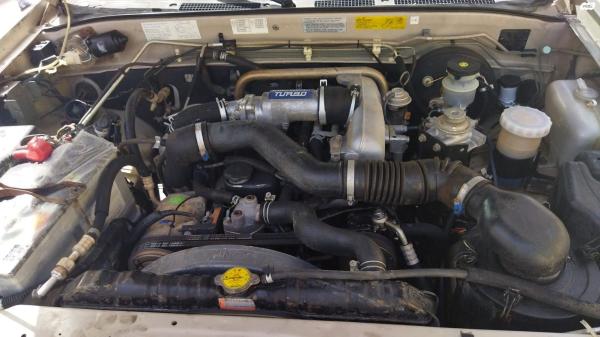 איסוזו איפון 2X4 (1998)