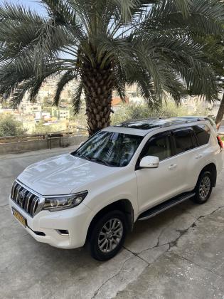 טויוטה לנד קרוזר ארוך (2018)