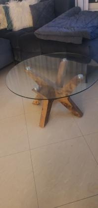 שולחן זכוכית לסלון שולחן סלון מדהים עגול