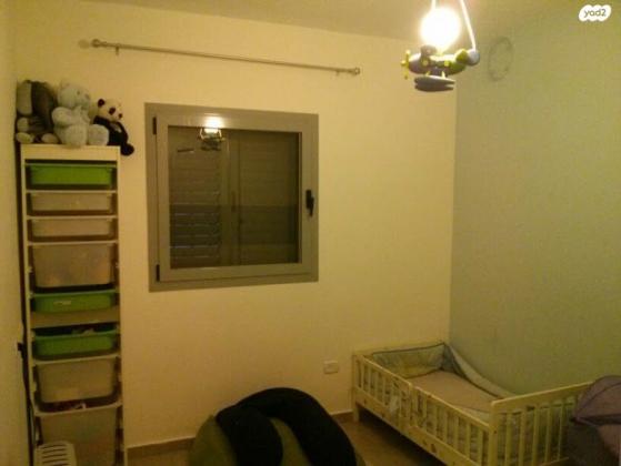 יעל רום 12 (אם המושבות)