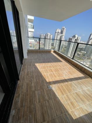 אריק איינשטיין 1 (מתחם קוממיות)