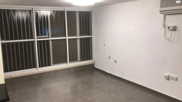 אברבנאל 2 (שעריים מזרחי)