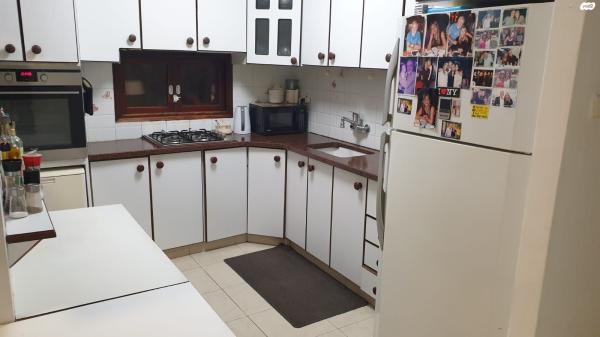 האחים סמילצ'נסקי 32 (רמז)