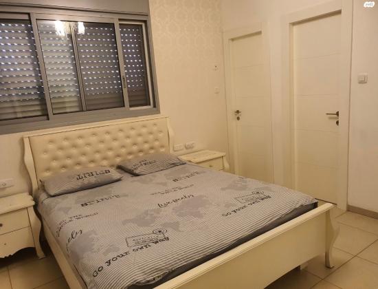 זלמן שז"ר 4 (מוצקין הצעירה ונווה גנים)