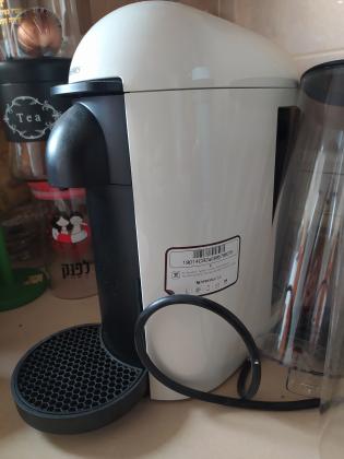 מכונת קפה נספרסו וורטו פלוס כמו חדשה