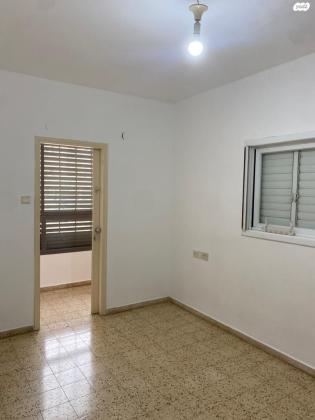 אוסישקין 41 (אברמוביץ')