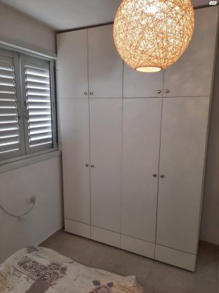 צבי הרלינג 24 (קרית הרצוג)