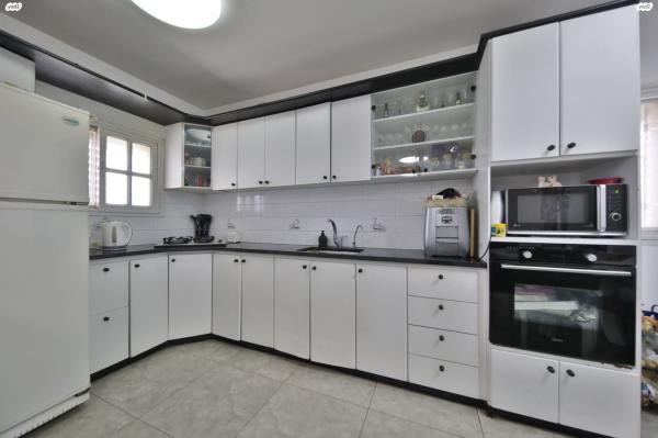 אלכסנדר זייד 41 (קרית חיים מזרחית)