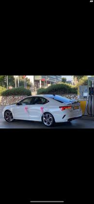 סקודה אוקטביה RS (2021)