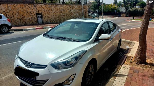 יונדאי i35 (2014)