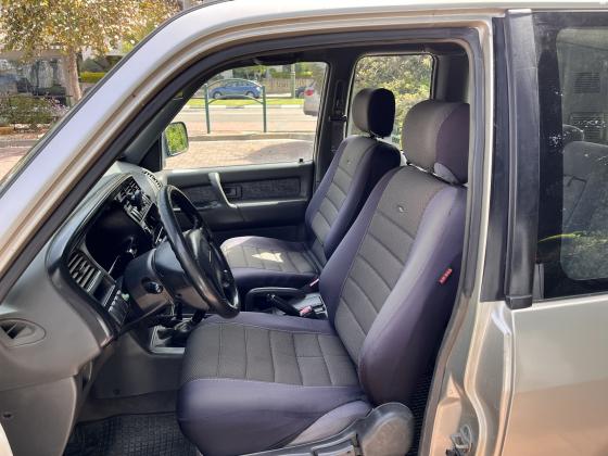 איסוזו טרופר קצר (1999)