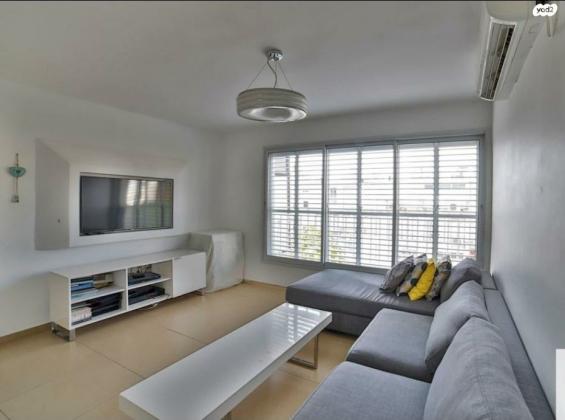 ליאון בלום 56 (קרית עבודה)