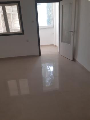 שדרות הציונות 50 (עבאס)