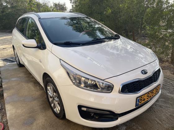 קיה סיד / CEED (2016)