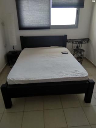 מלכת שבא 7 (אורים)